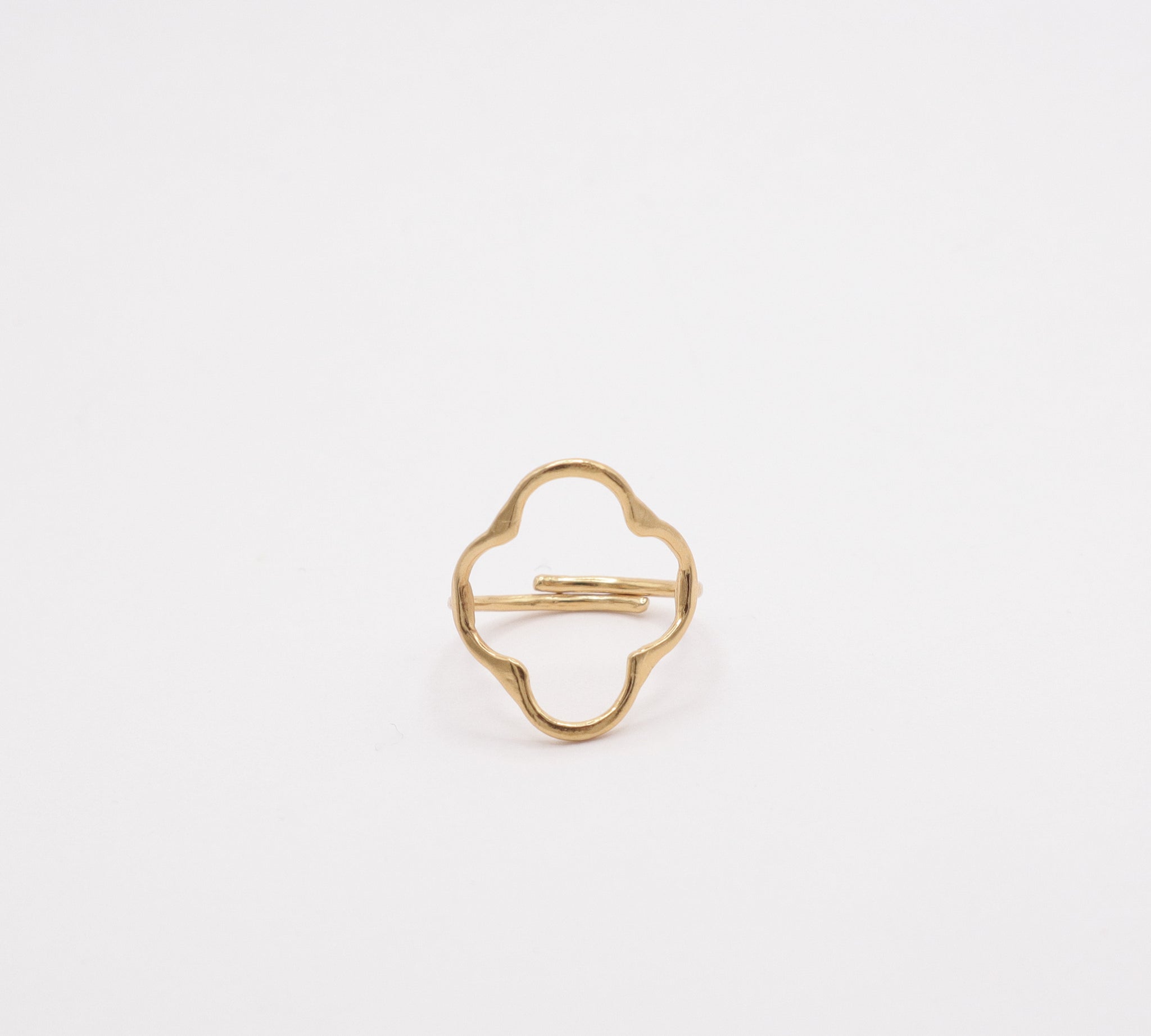 Gold Clover Ring, featured image